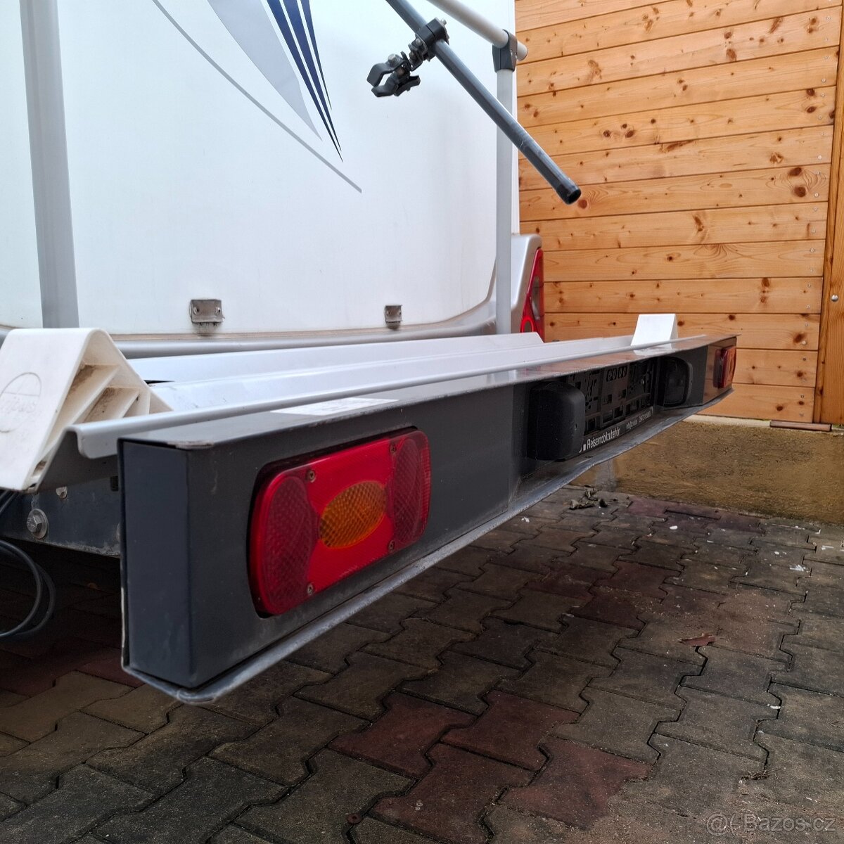 NOSIČ NA MOTORKU THULE NA 160KG, ZA KARAVAN - 2