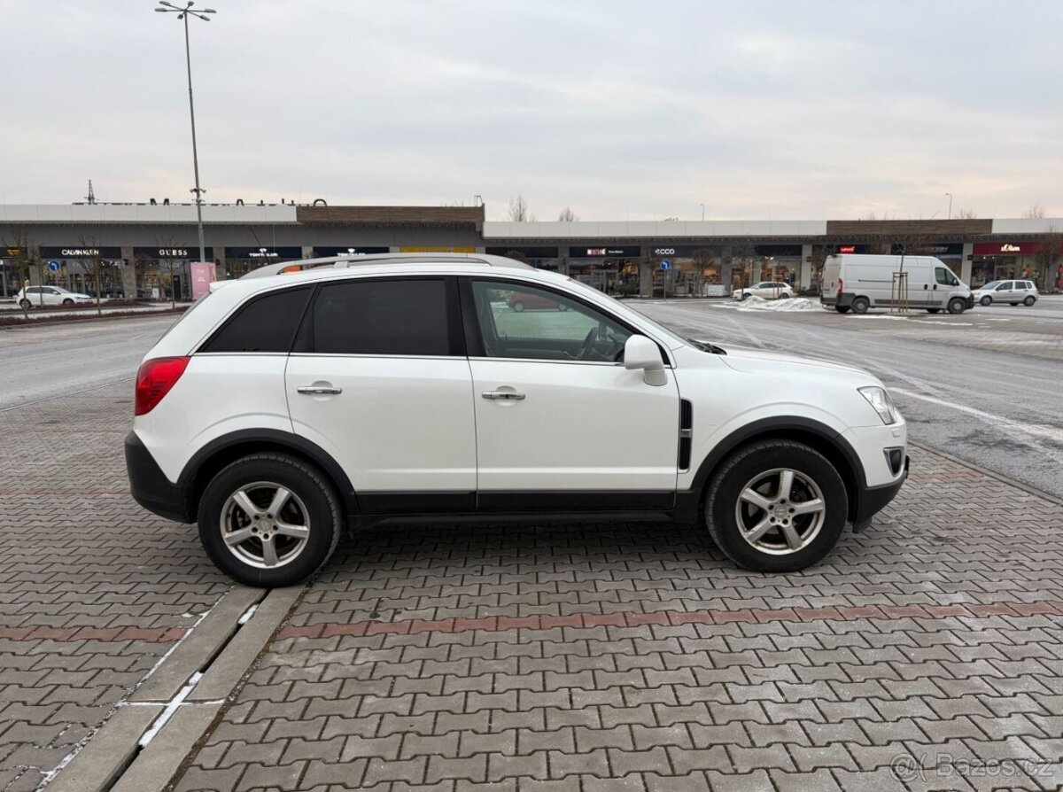 Opel Antara 2.2 CDTi 2016 MAX VÝBAVA - 2
