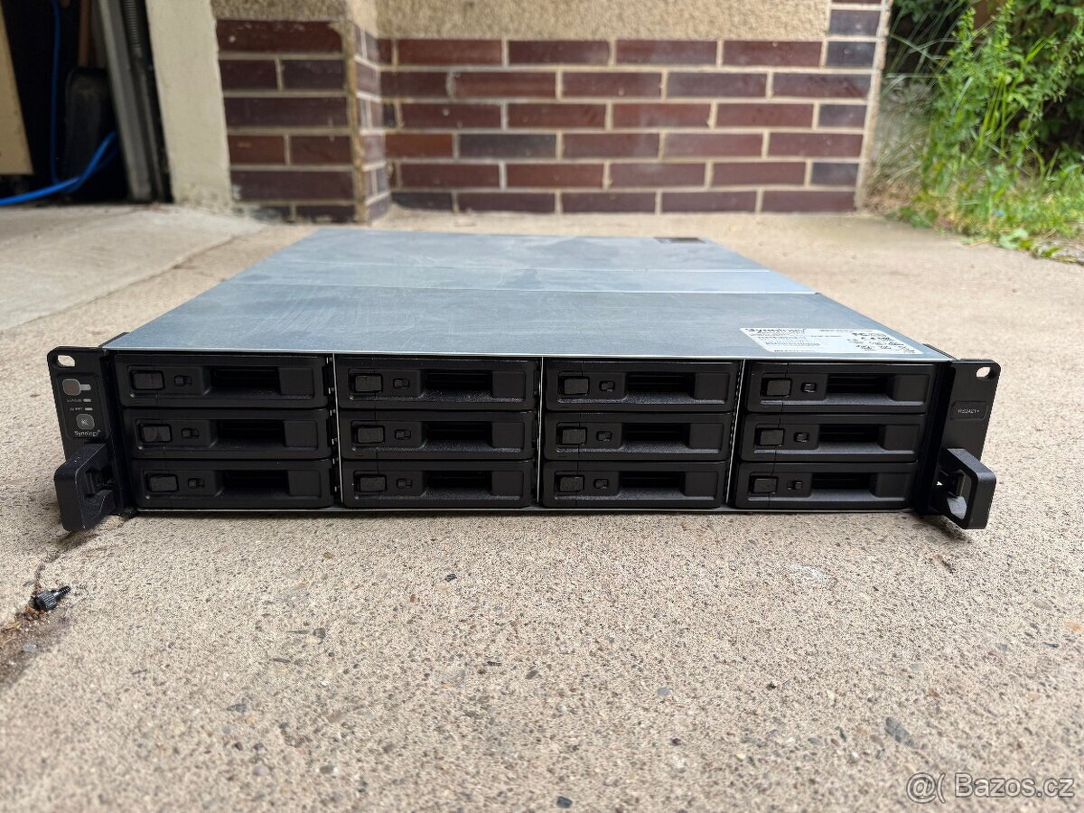 Synology RS2421+ NAS - 12 BAY, 20GB ECC RAM, super stav - 2
