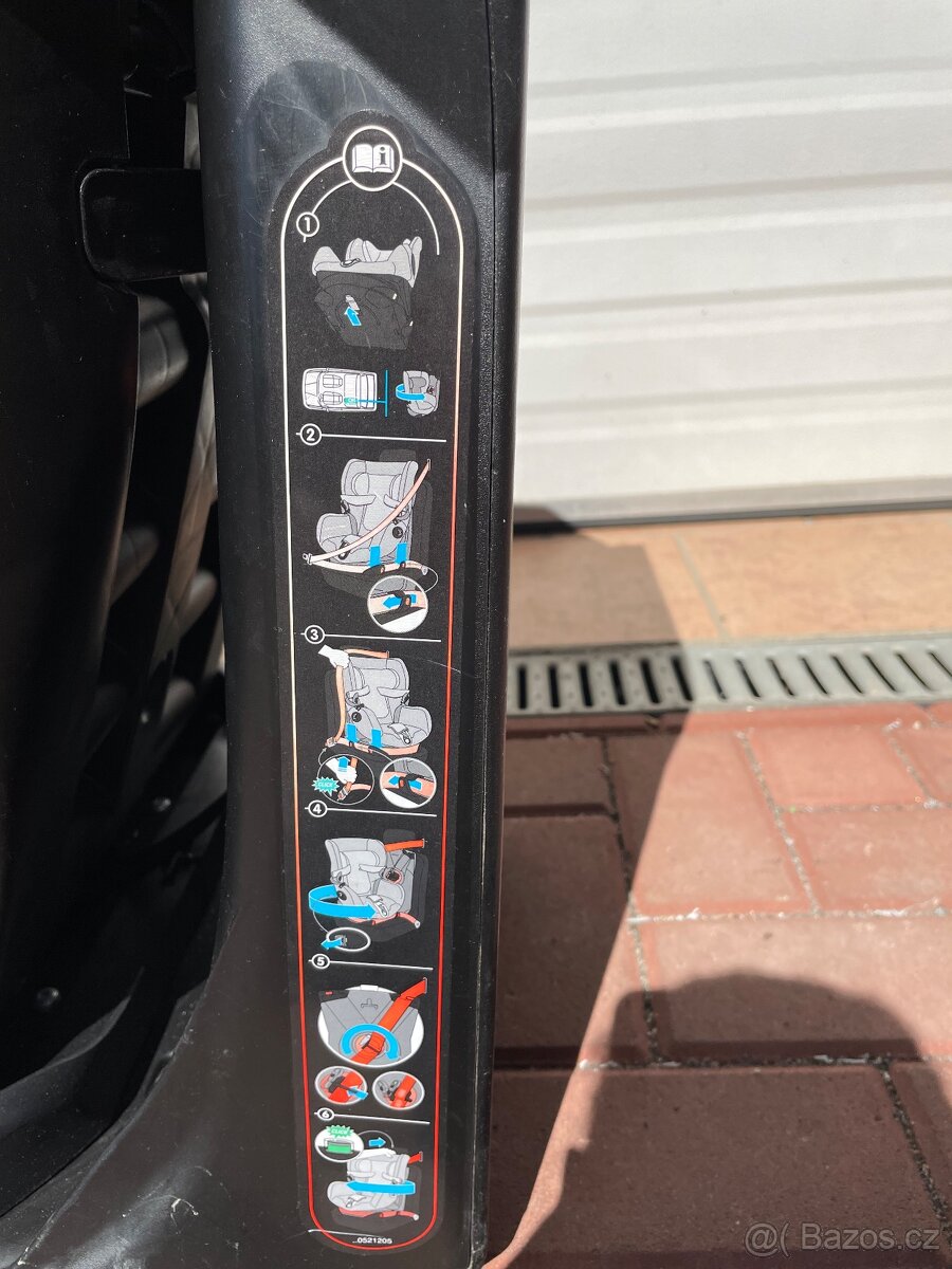 Autosedačka s ISOFixem otočná do strany - 2