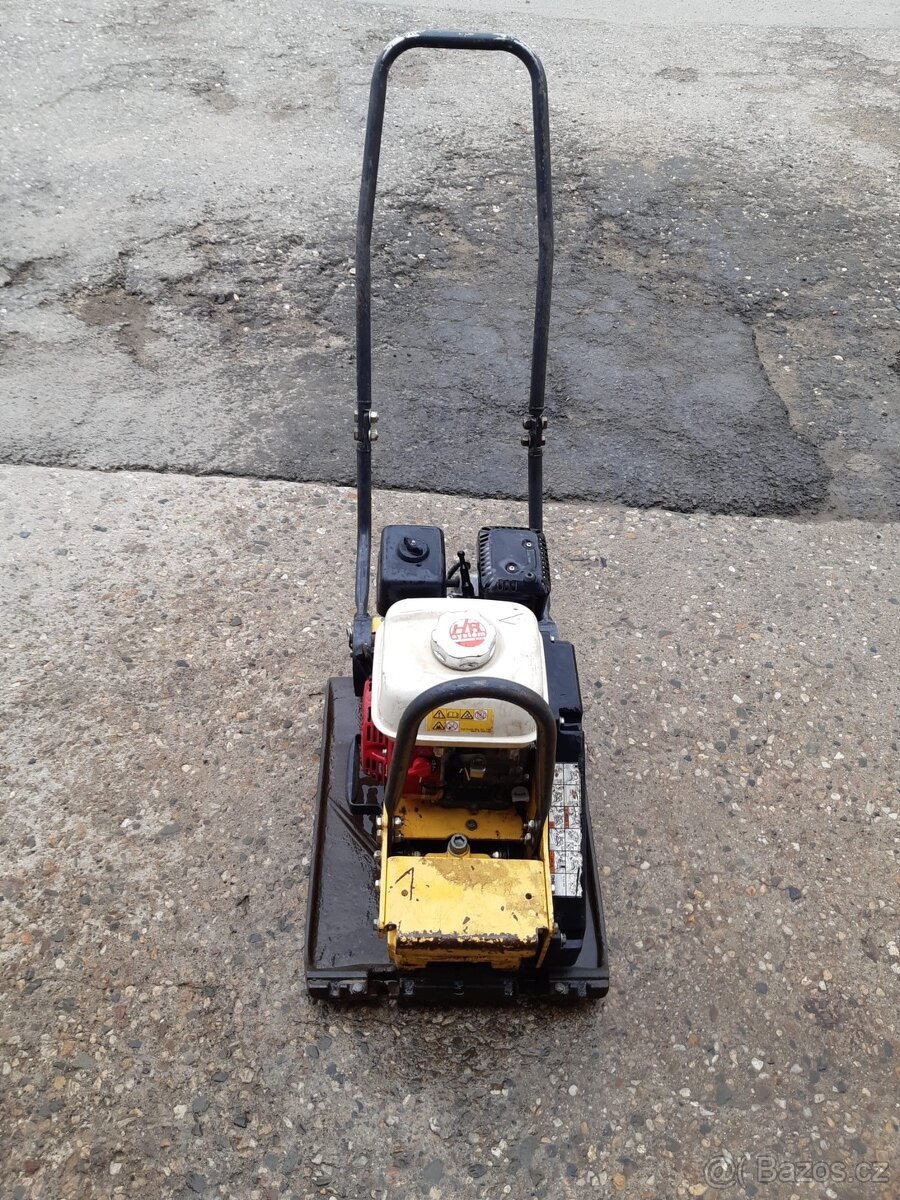 vibrační deska Bomag BVP18/45 - 2