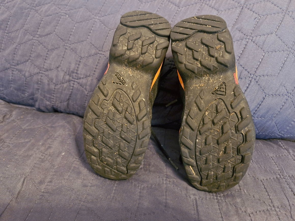 Trekingové dětské boty Adidas Terrex vel. 28 - 2