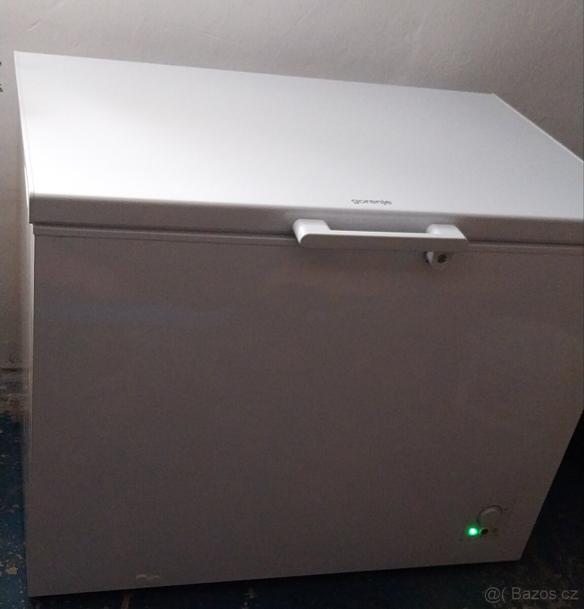 Prodám pultový mrazák 300 l - 2