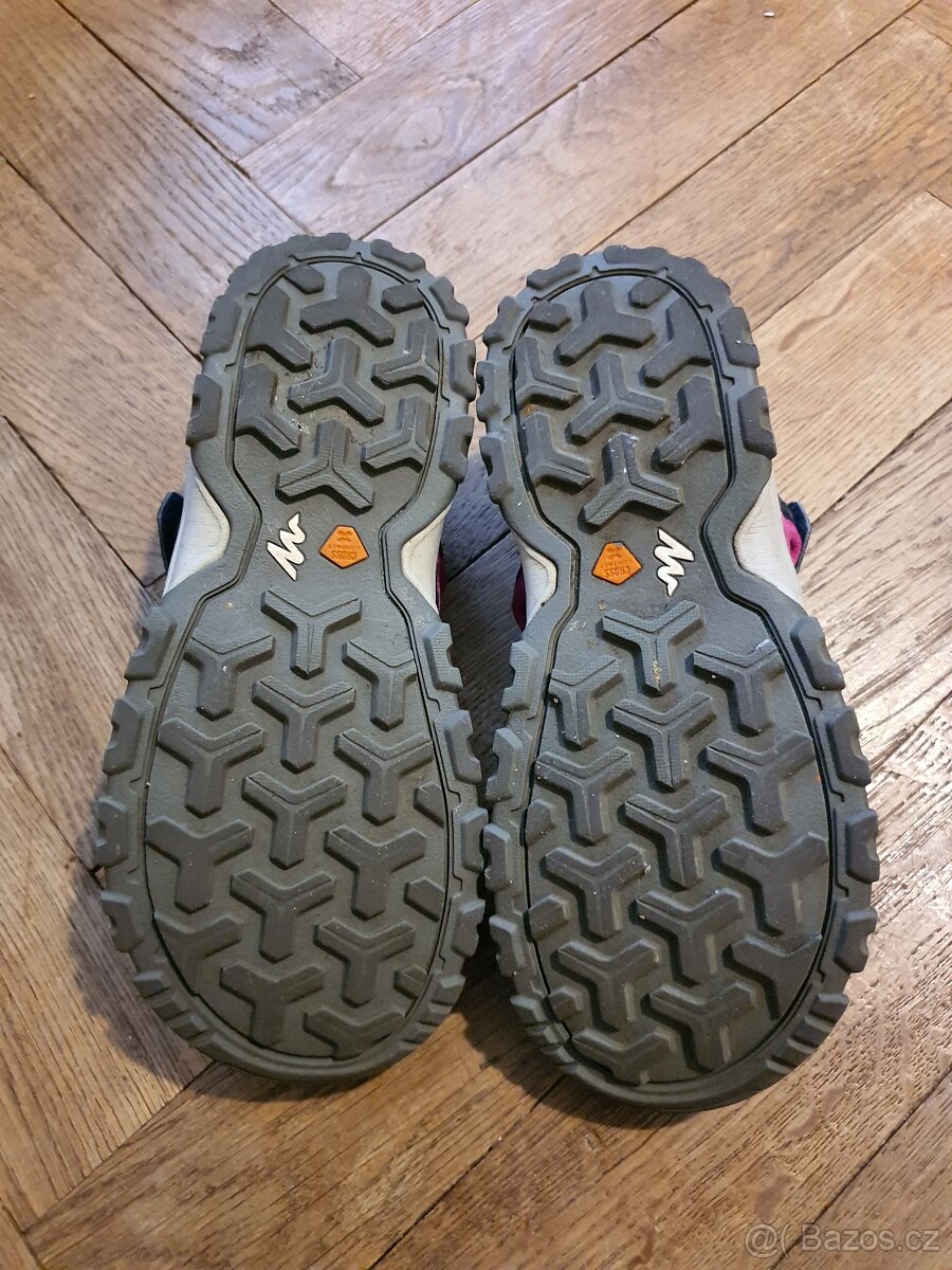 Dívčí botasky a sandály, vel. 34 - 2