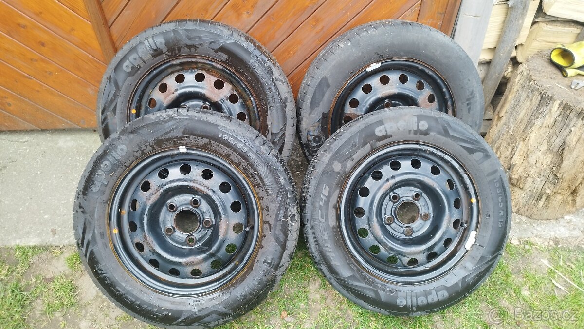 Kola 5x114,3 R15 plechová - 2