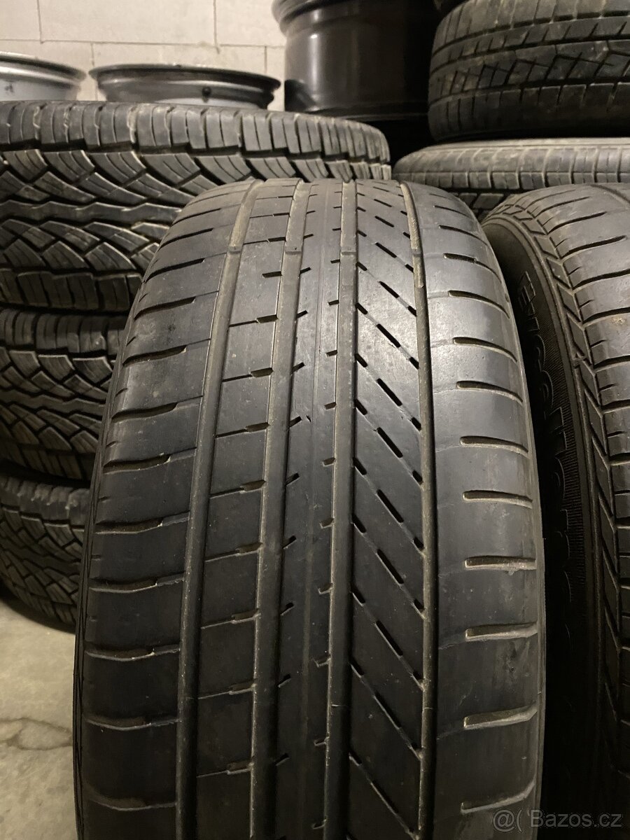 2 ks pneu GoodYear 225/55/17 97Y - 2