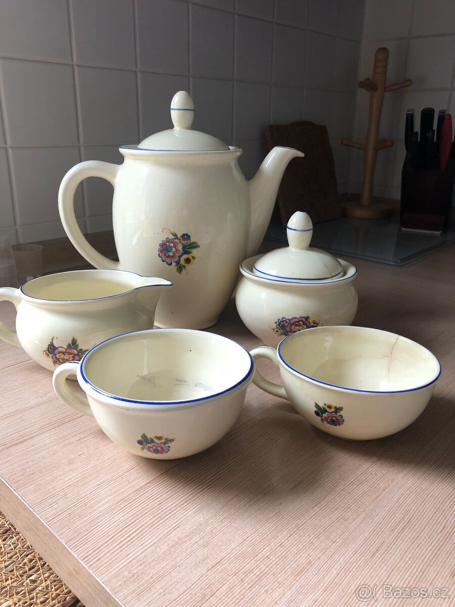 Kdo má rád milé a malované nádobí (po prababičce) - 2