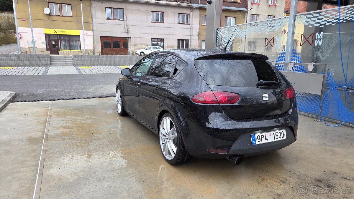 Prodám Seat Leon 1p Cupra R - 2