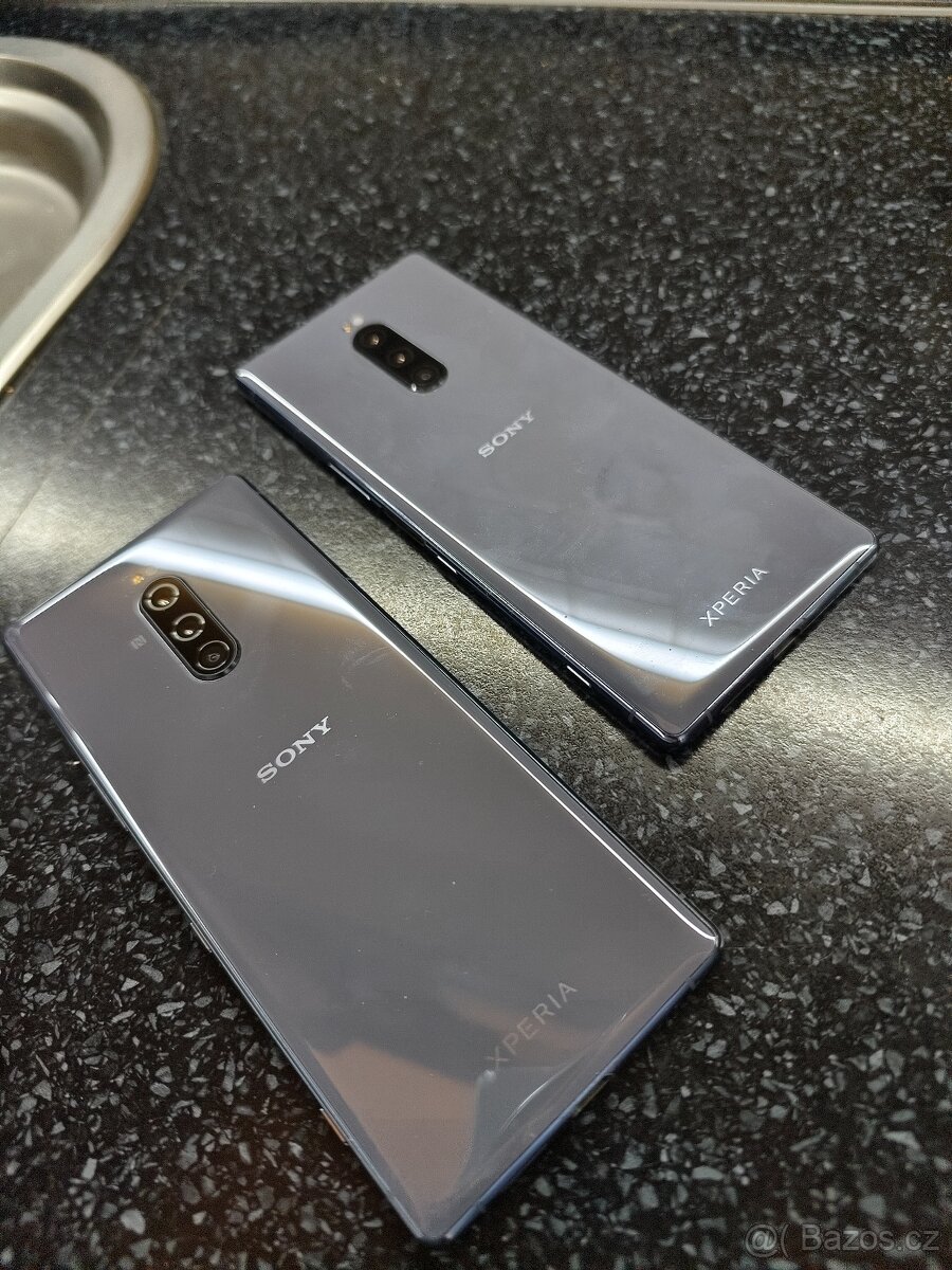 Sony Xperia - 2