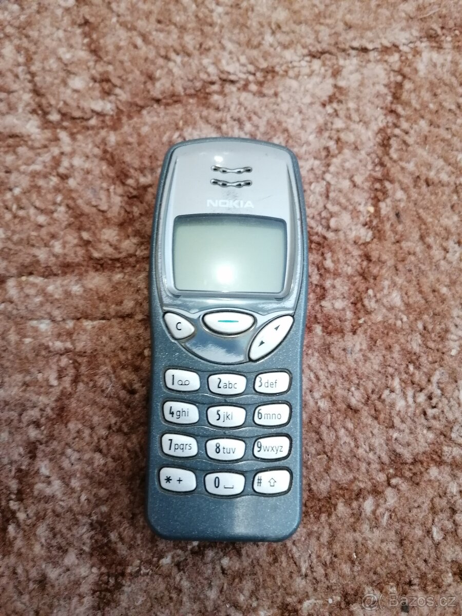 Nokia 3210 - 2