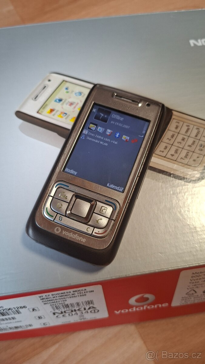 Krabicovka Nokia e65 - 2