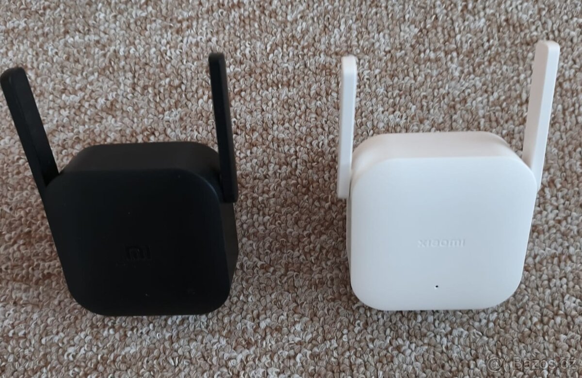Wi-Fi zesilovače Xiaomi Mi Range Extender Pro – černý a bílý - 2