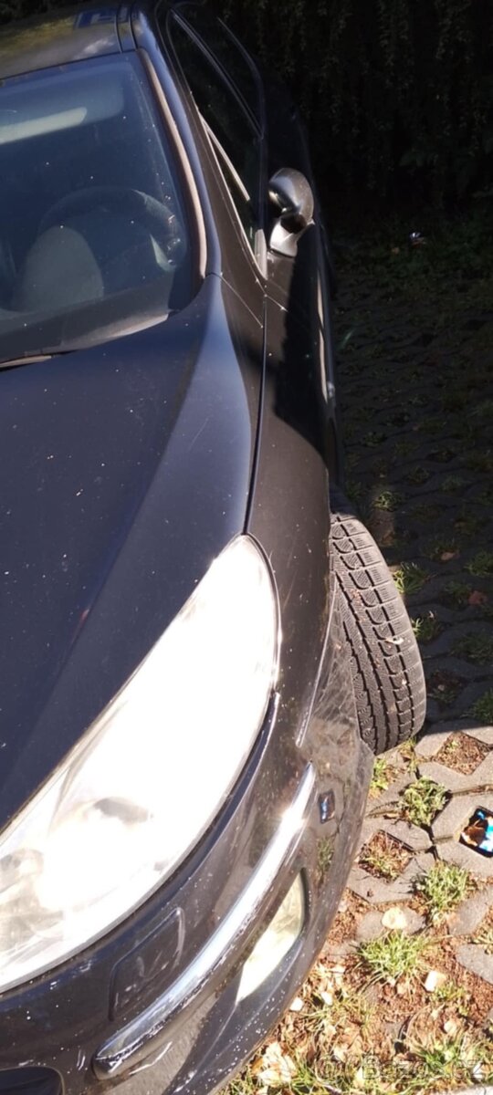 Prodám Peugeot 407 2 litr diesel 103kw - 2