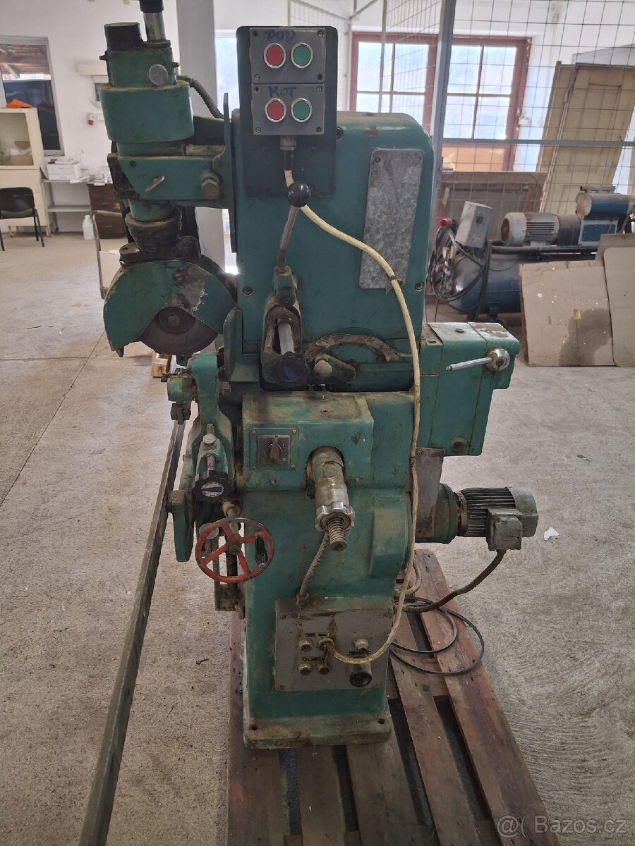 Bruska na katrové pily - 2