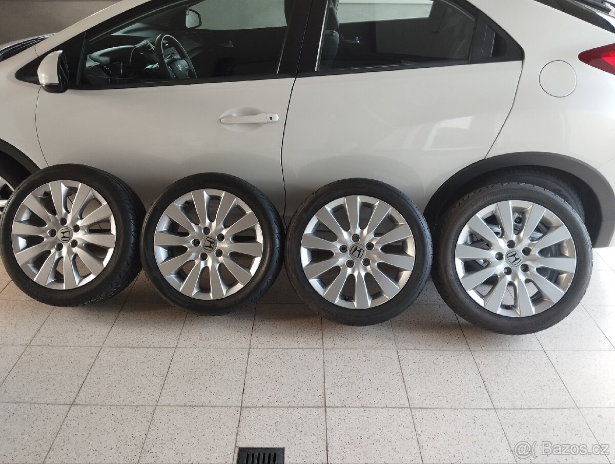 ALU Honda Civic 9g r17x7j ET 50, 225/45/17 Continental - 2