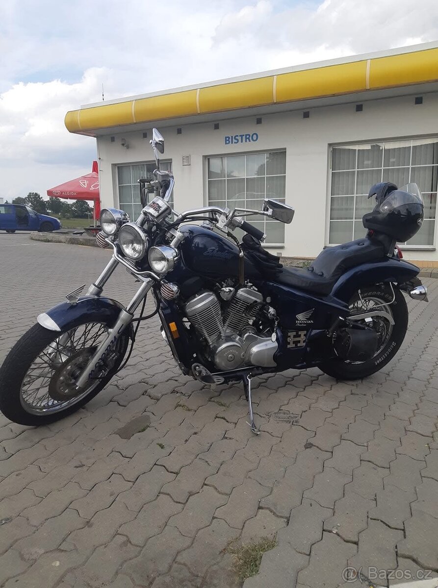 Honda shadow 600 - 2