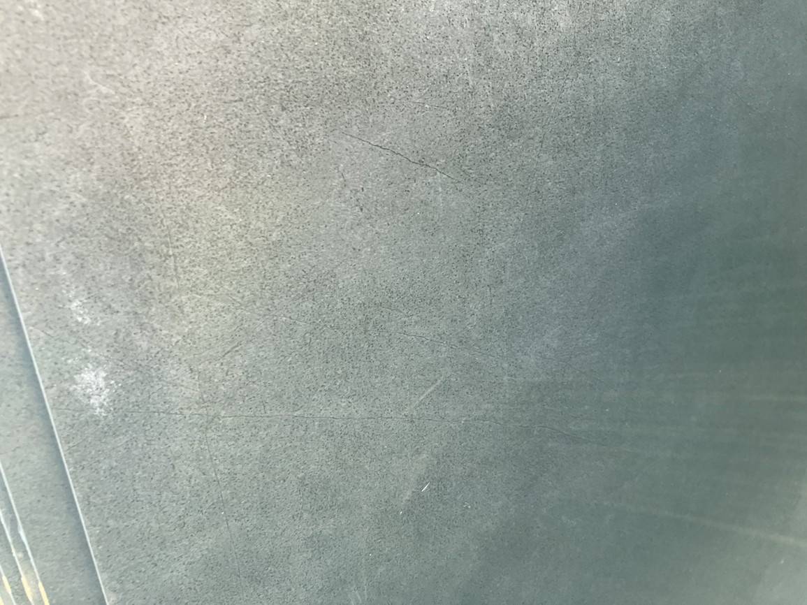 Keramická dlažba antracit 60x60cm 200kč/m2 - 2