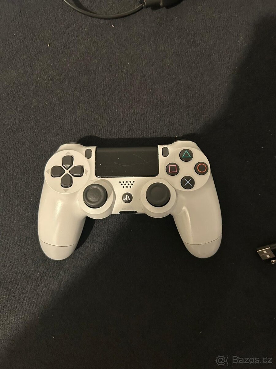 Playstation 4 fat - 2
