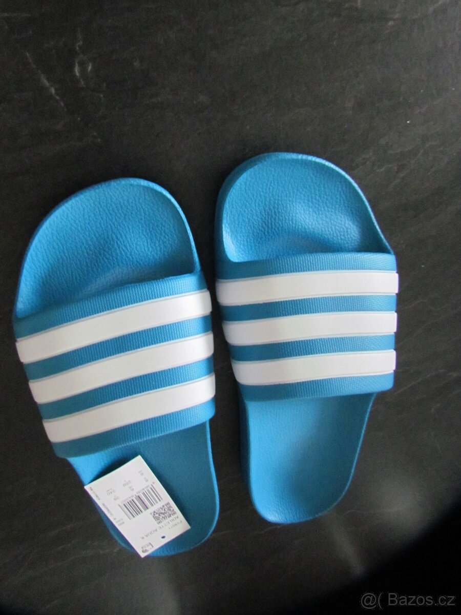Pantofle Adidas nové vel.38 - 2