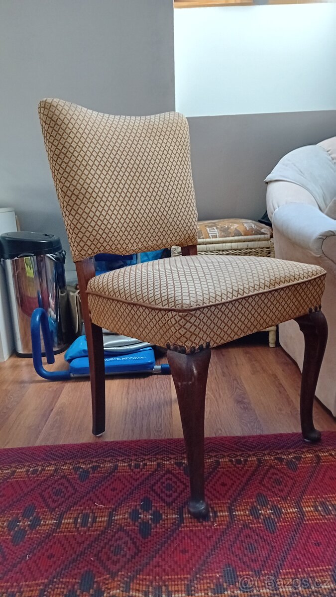 židle polstrovaná - 2