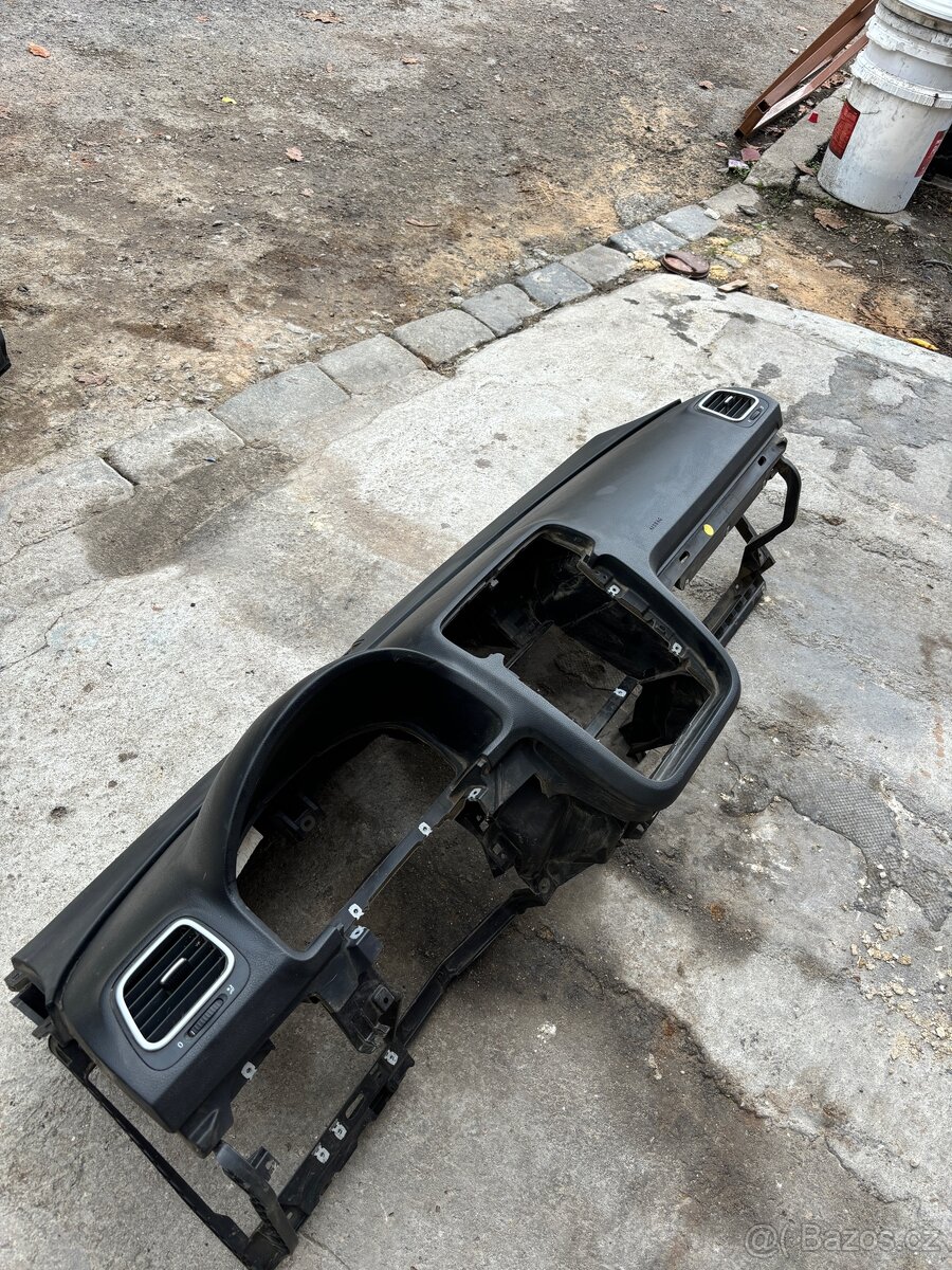 Palubní deska vw eos scirocco airbag - 2