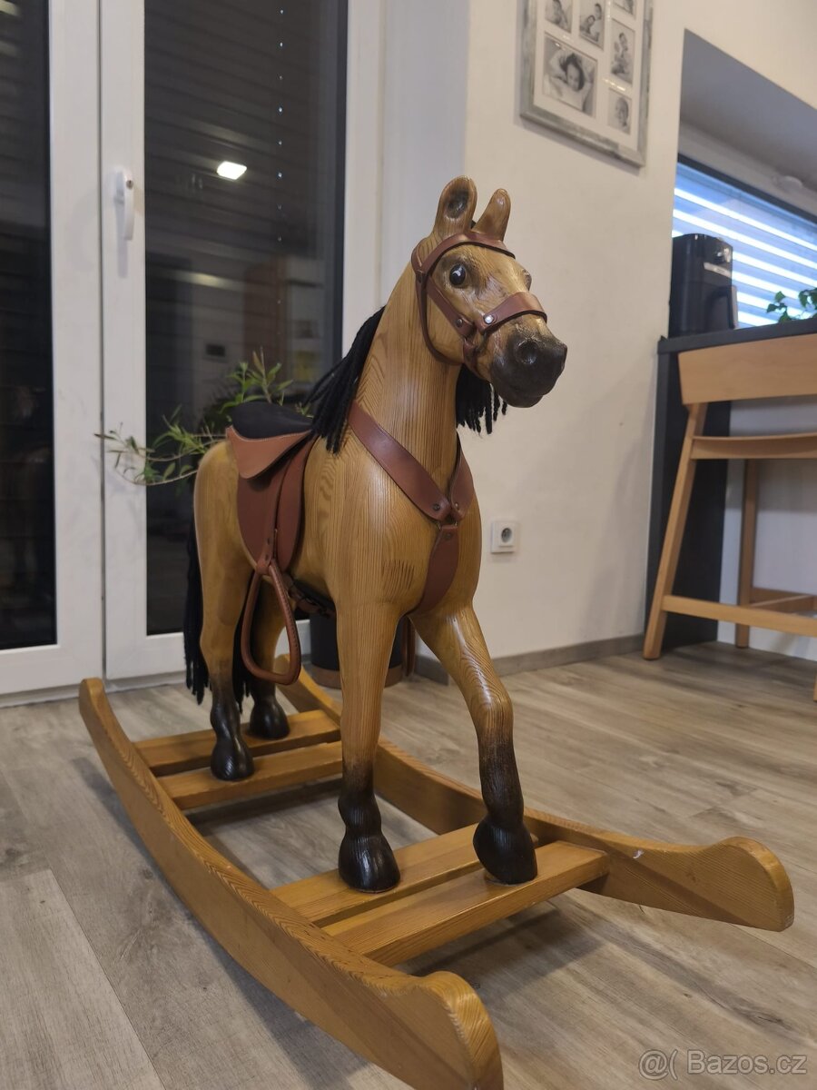 Dřevěný kůň Čenda - 2