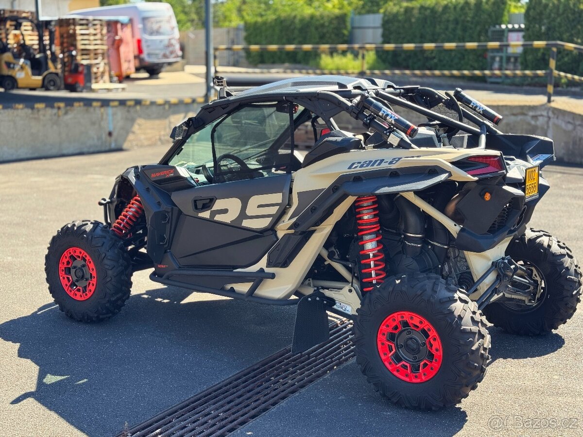 CAN-AM Maverick XRS TURBO RR - 2