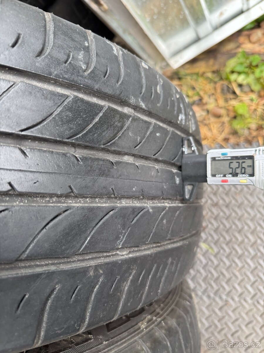 235/55/20 - Dunlop letní sada pneu - 2