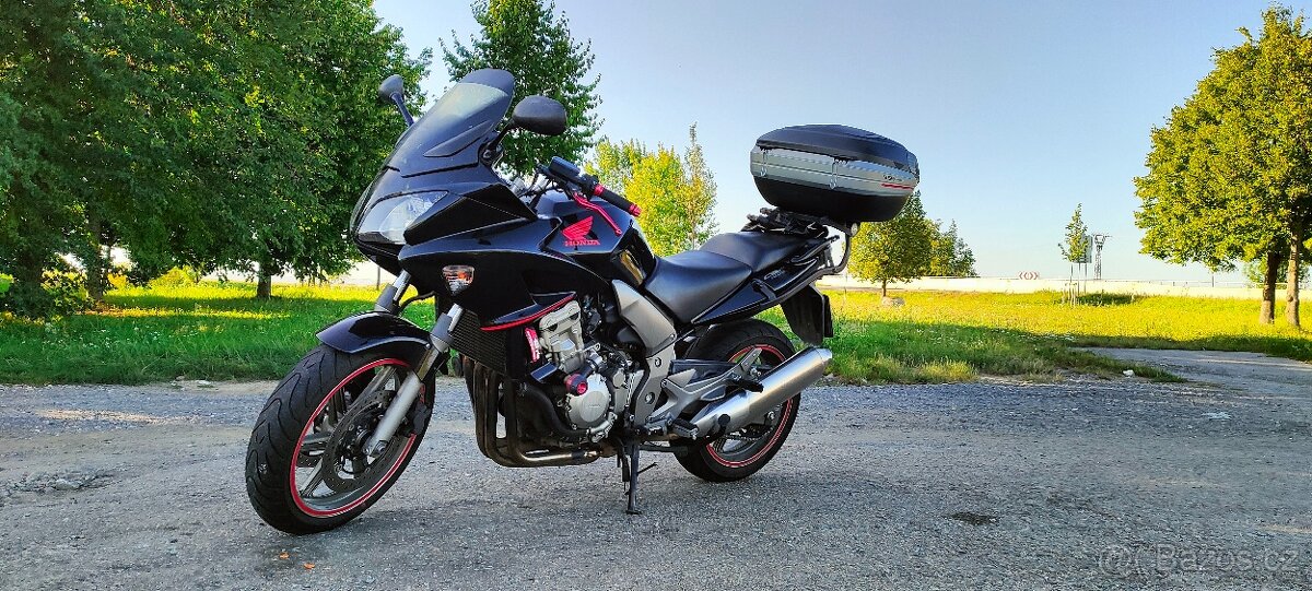 Honda CBF 1000 - 2