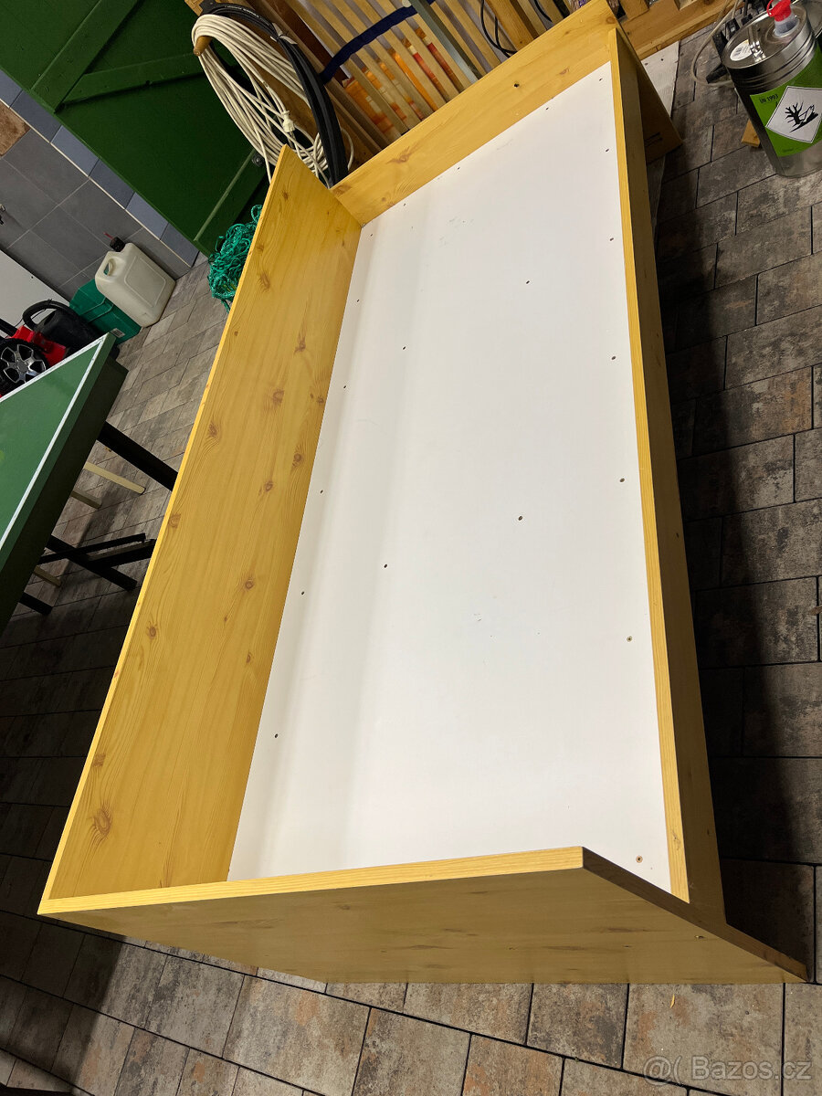 Rozkládací pohovka - 2