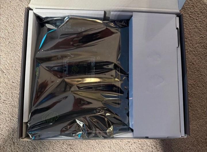 MSI MAG X870E TOMAHAWK WIFI - 2