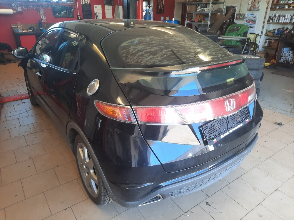 Náhradní díly Honda Civic 8G 1.8 - 2