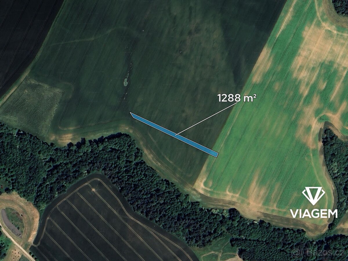 Pole 1 288 m² - 2