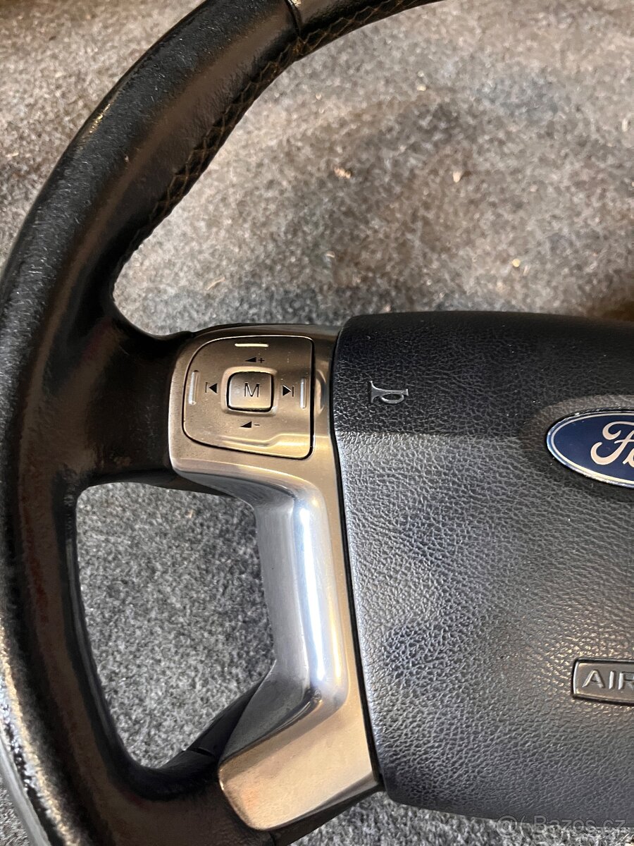 Ford Mondeo mk4 volant - 2