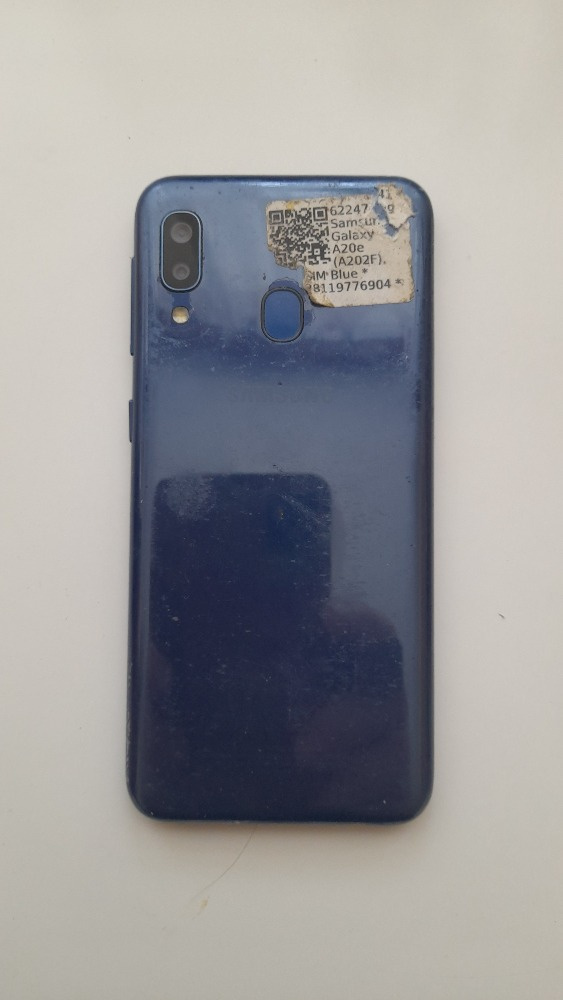 Samsung A20e - 2