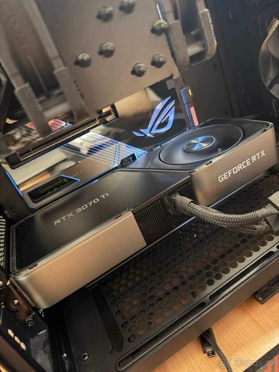 RTX 3070ti Founders Edition - 2