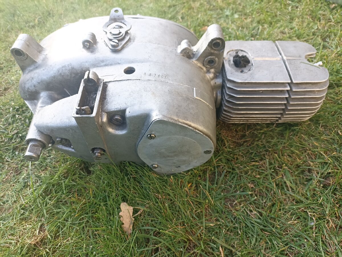 Motor JAWA 50 - 2