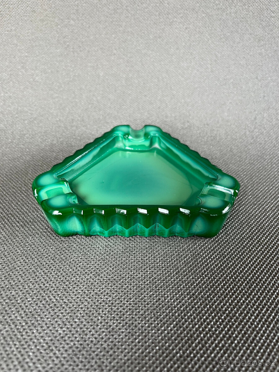 Art Deco popelník, malachitové jade sklo - 2