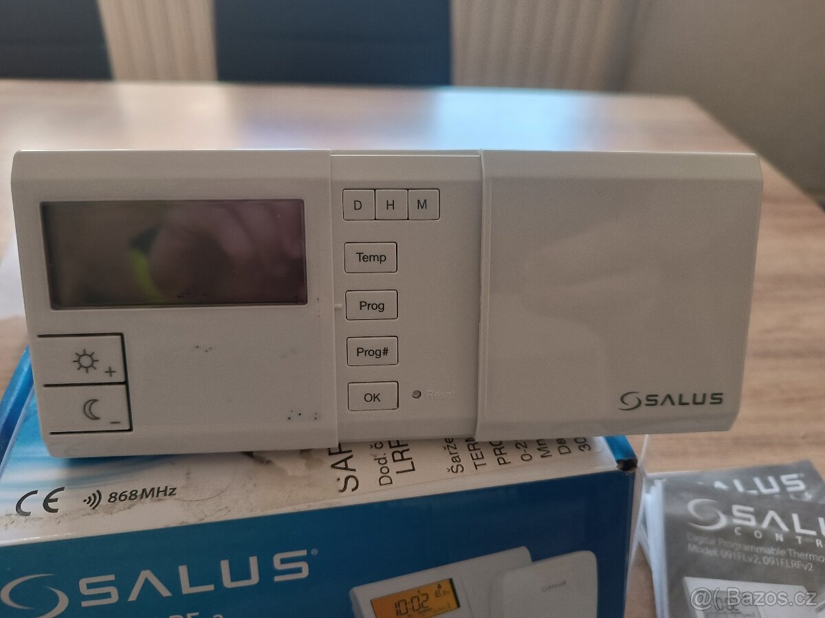 SALUS 091FLRFv2 - Bezdrátový programovatelný termostat - 2