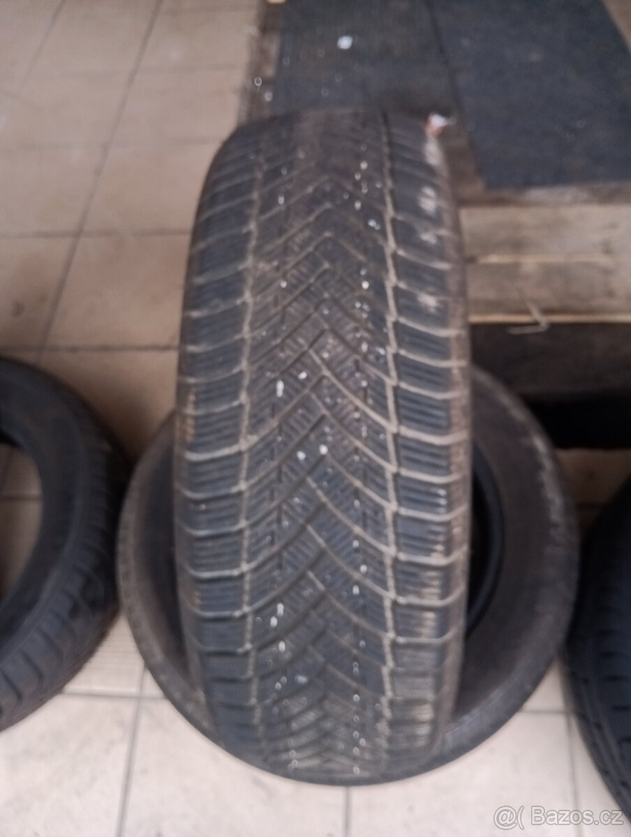 205/60 R16 TRACMAX (6,5-7,5mm) č.15816/B6 - 2