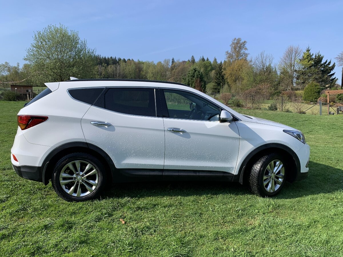 Hyundai Santa Fe, 2.2 CRDi 147 kW,NAVI,ČR,ZÁRUKA 4x4, AT - 2