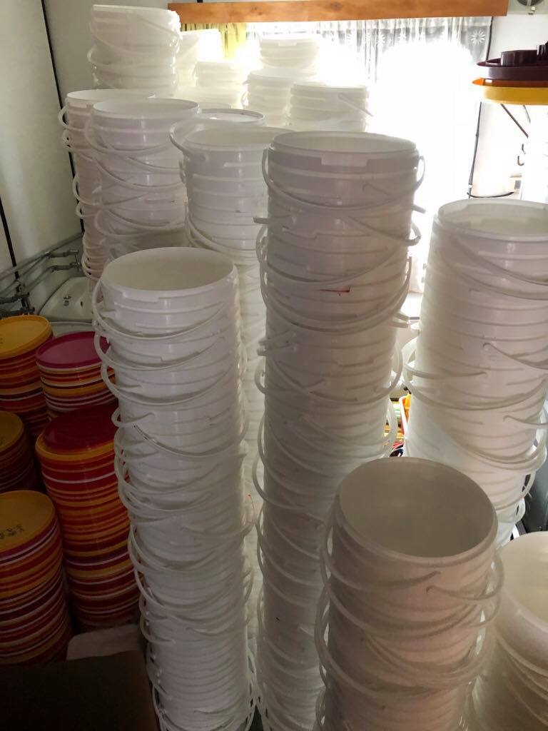 PLASTOVÝ KBELÍK - 2