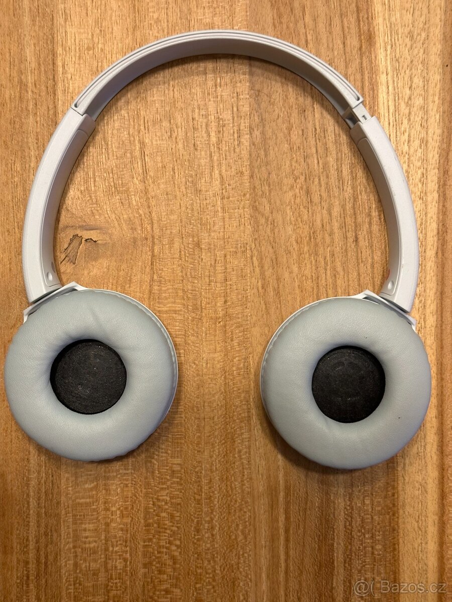 Bezdrátová sluchátka Sony WH-CH510 bílá - 2