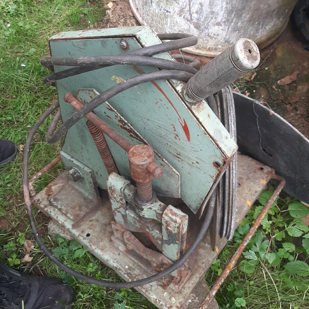 Stolní rozbrušovačka - 2