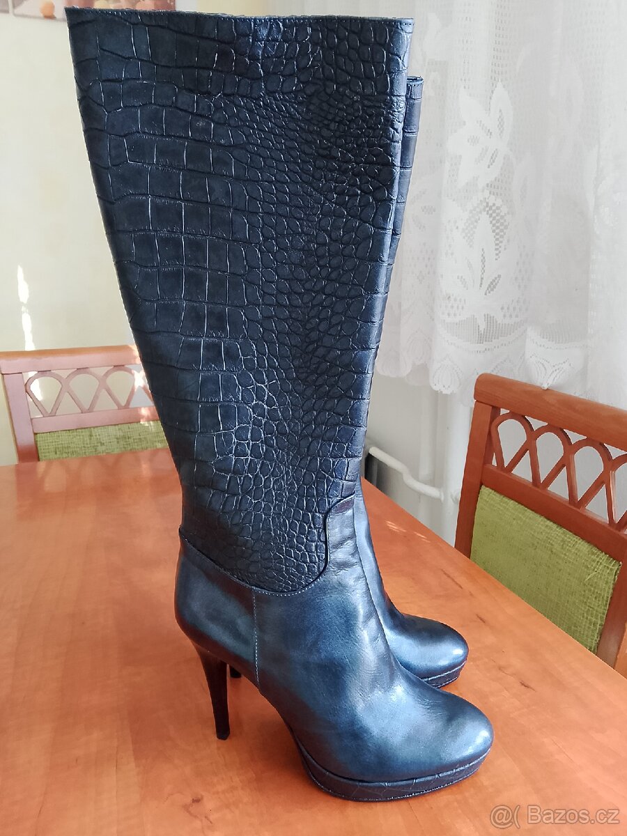 Celokožené kozačky velikost 39 - 2