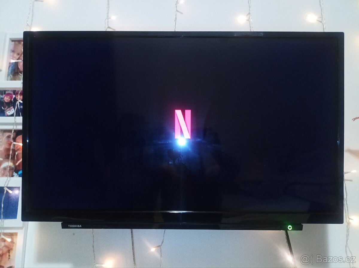 Toshiba 32WA2063DG - 2