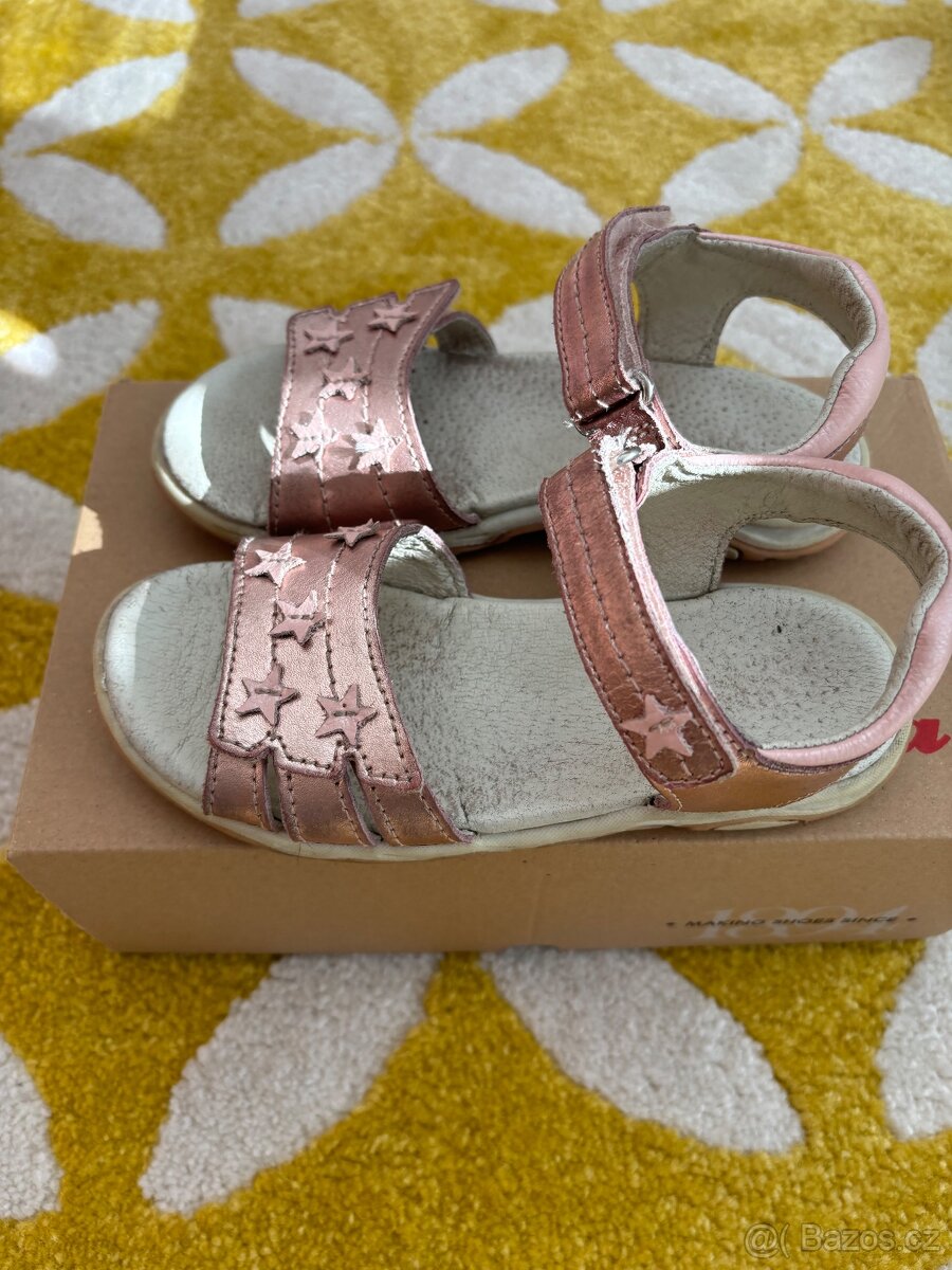 Dívčí sandály Baťa vel. 31 - 2