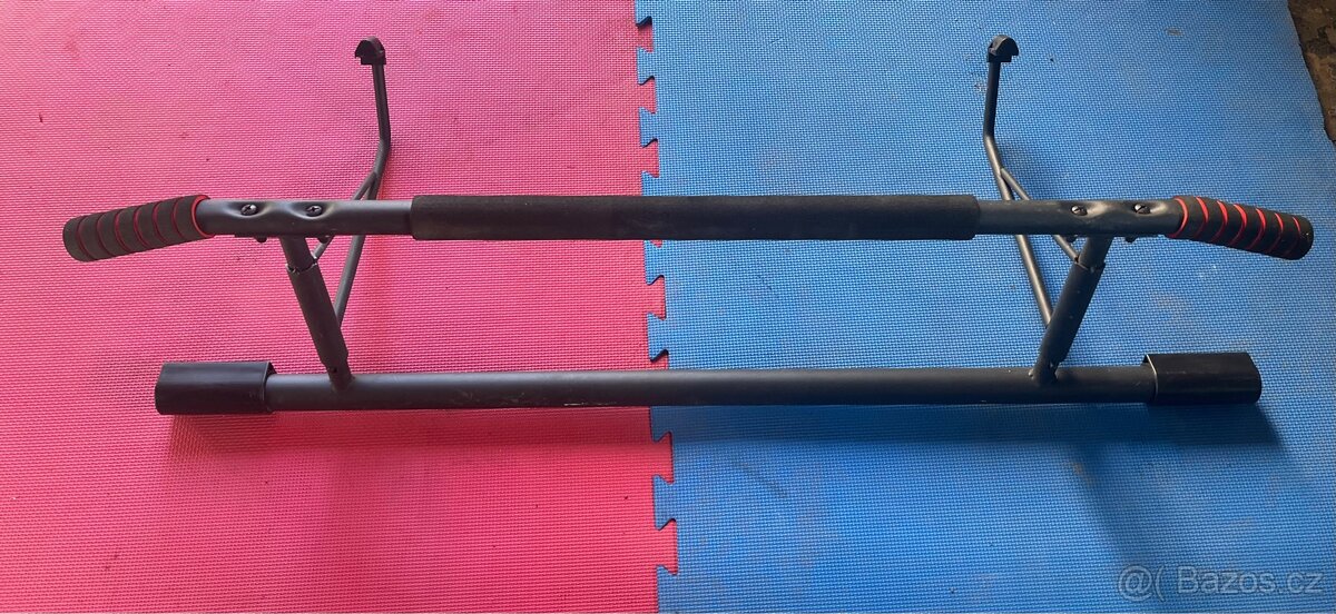 Posilovací hrazda - 2