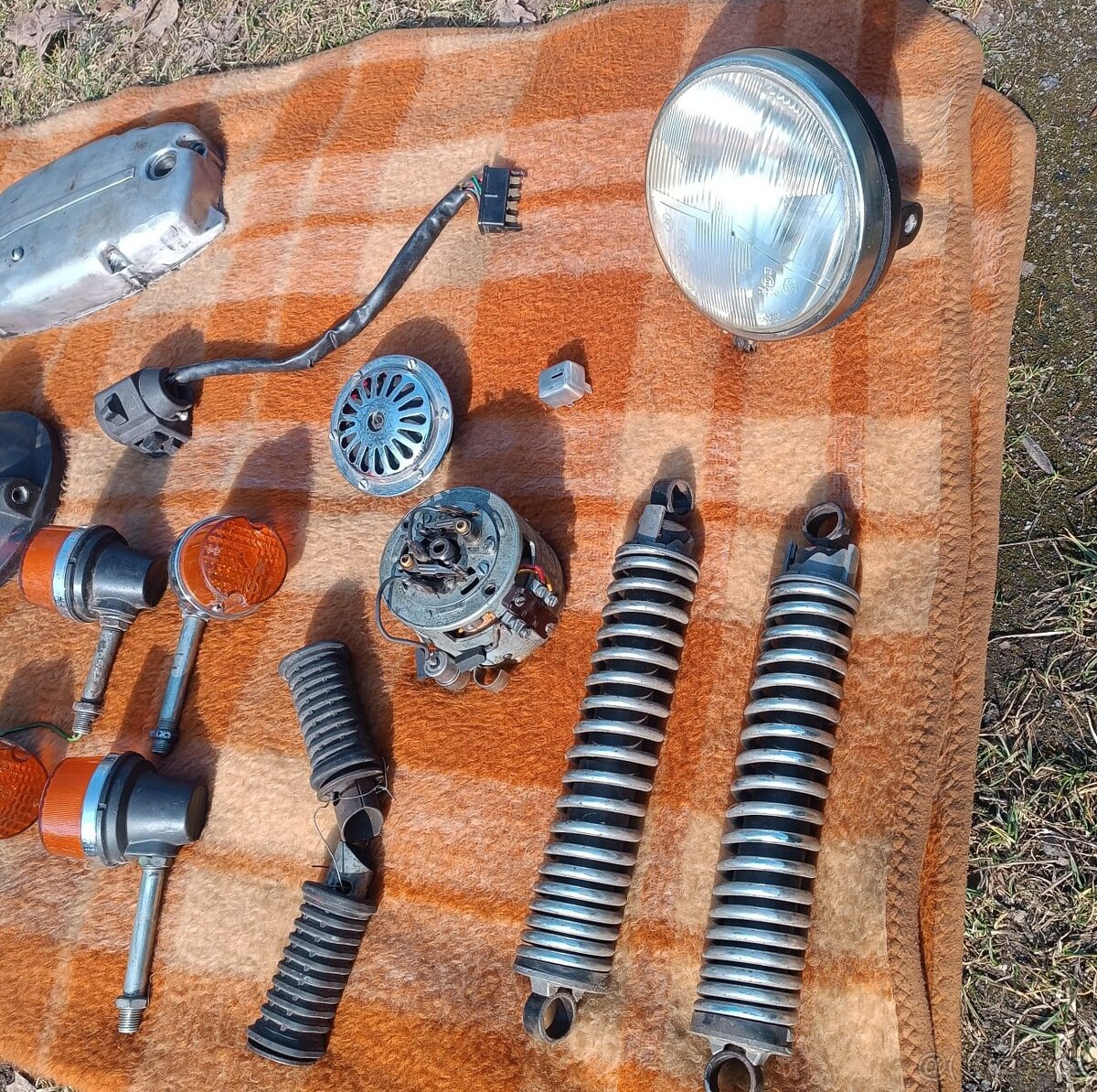 Náhradní díly JAWA - 2