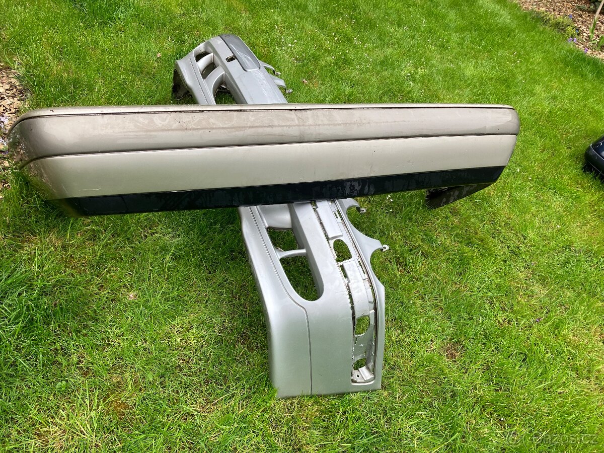 Nárazník E CLK W210 w208 - 2